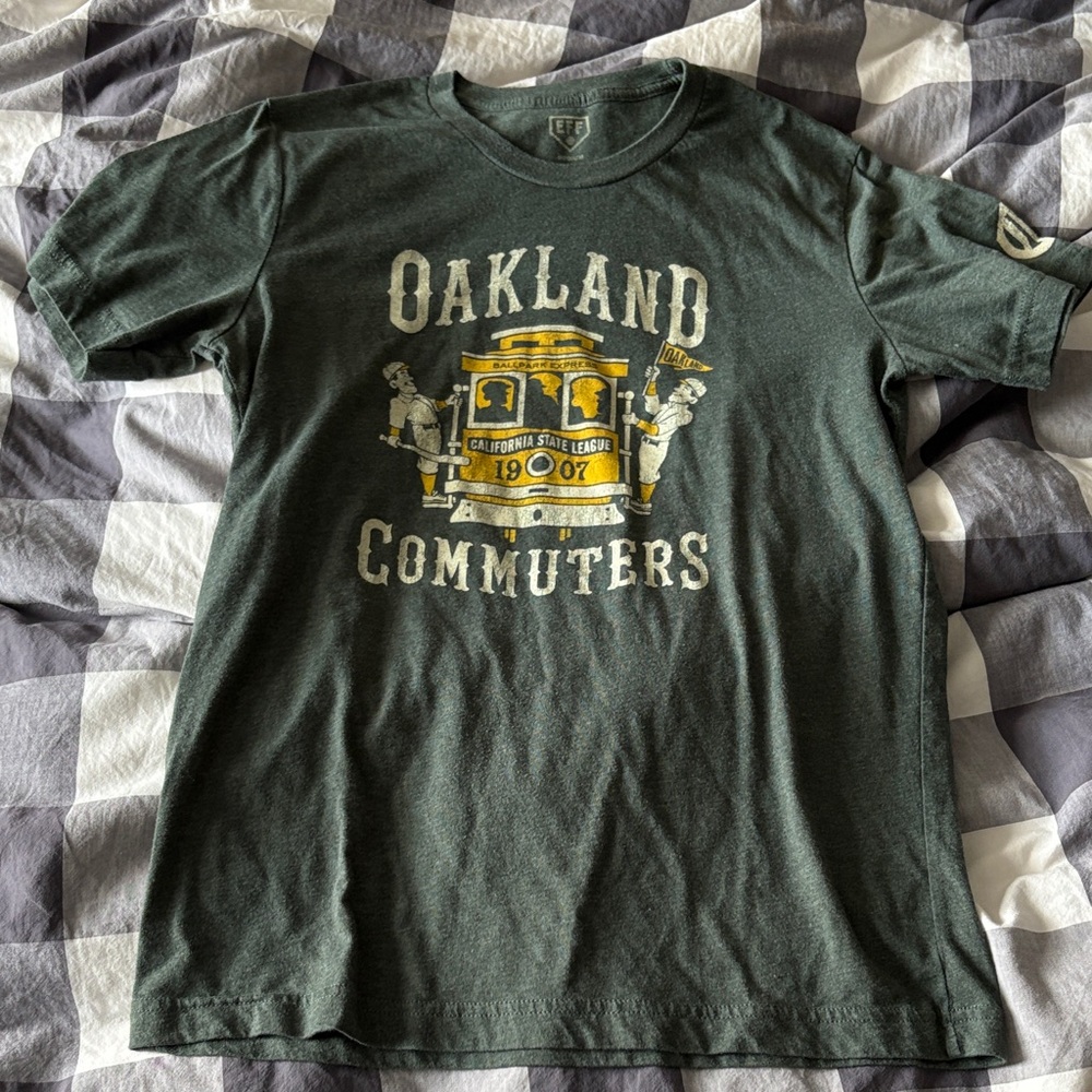 Oakland Commuters Baseball Team Graphic T-Shirt